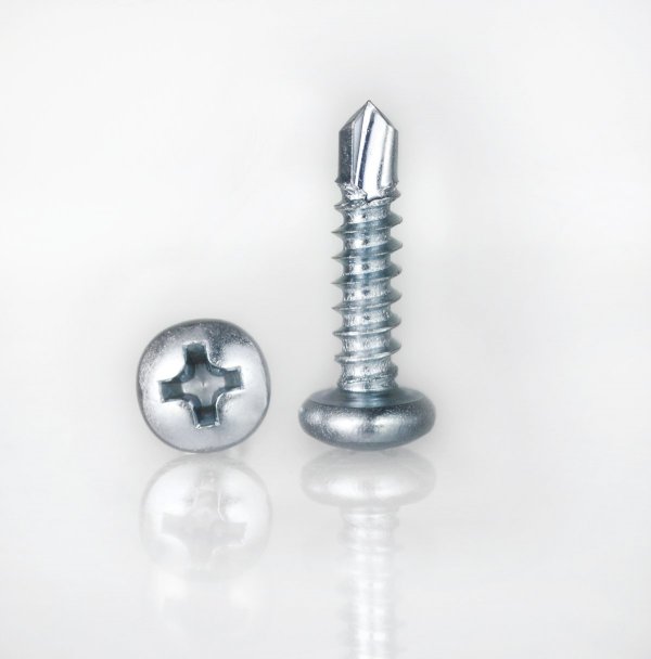 4,8 x 19 YSB Matkap Uçlu Vida 